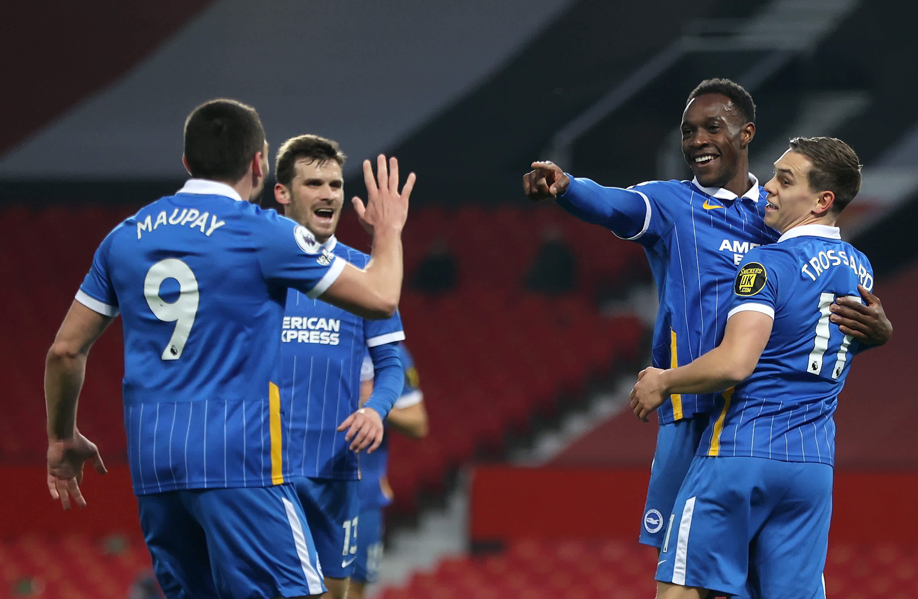 同样凭借整 同样凭借整